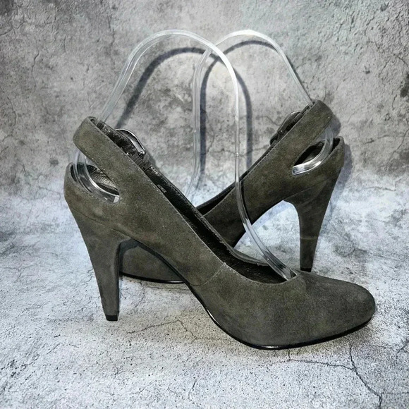 R2-2-1. STEVE MADDEN WOMEN’S‎ GRAY LEATHER CONE SLING BACK HEELS US SIZE 6M - Picture 7 of 10